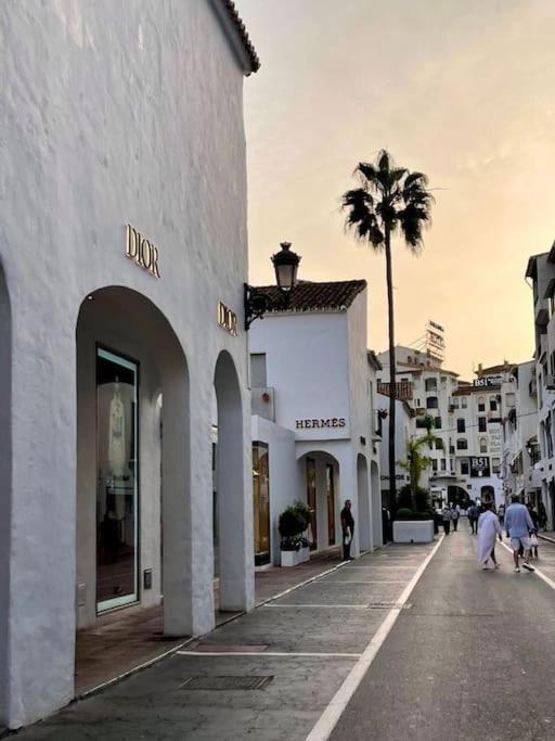 Apartamento En Marbella Guadalmina Primera Linea De Campo De Golf Los Cartujanos Luaran gambar