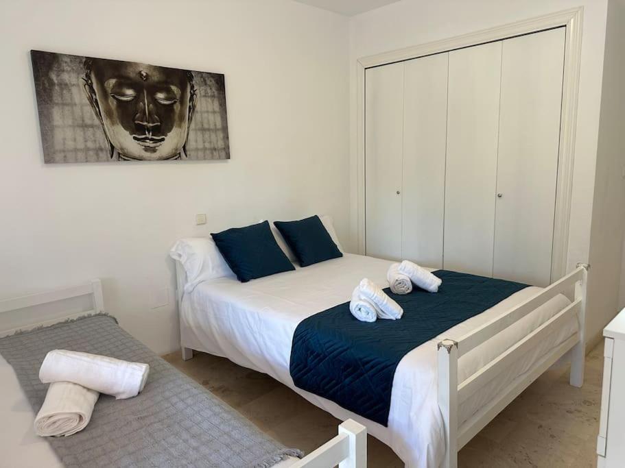 Apartamento En Marbella Guadalmina Primera Linea De Campo De Golf Los Cartujanos Luaran gambar