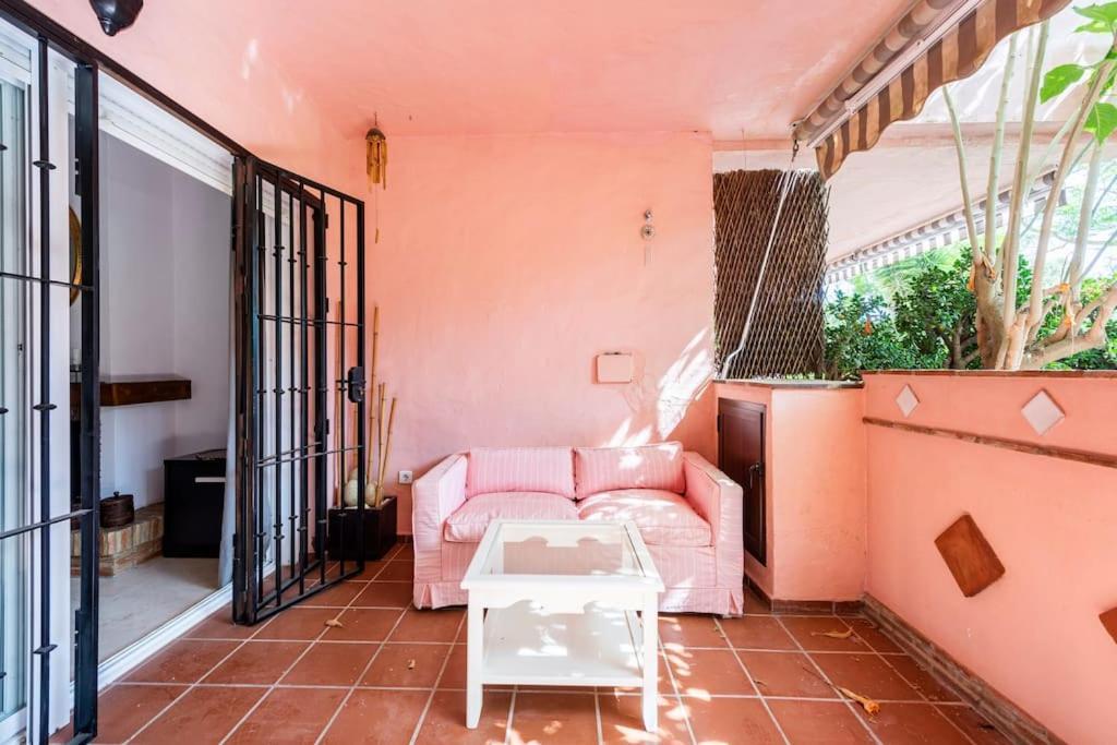 Apartamento En Marbella Guadalmina Primera Linea De Campo De Golf Los Cartujanos Luaran gambar
