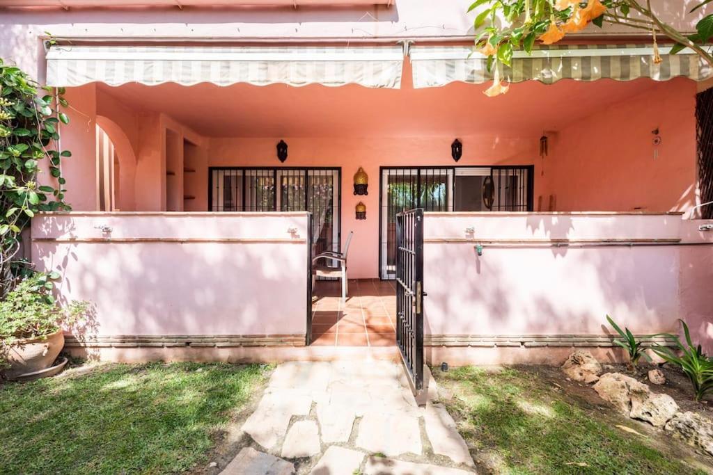 Apartamento En Marbella Guadalmina Primera Linea De Campo De Golf Los Cartujanos Luaran gambar